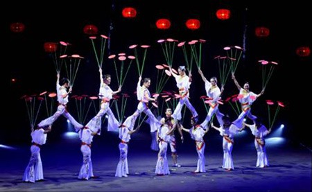 China’ Yunnan circus troupe to make a trans-Vietnam tour - ảnh 1